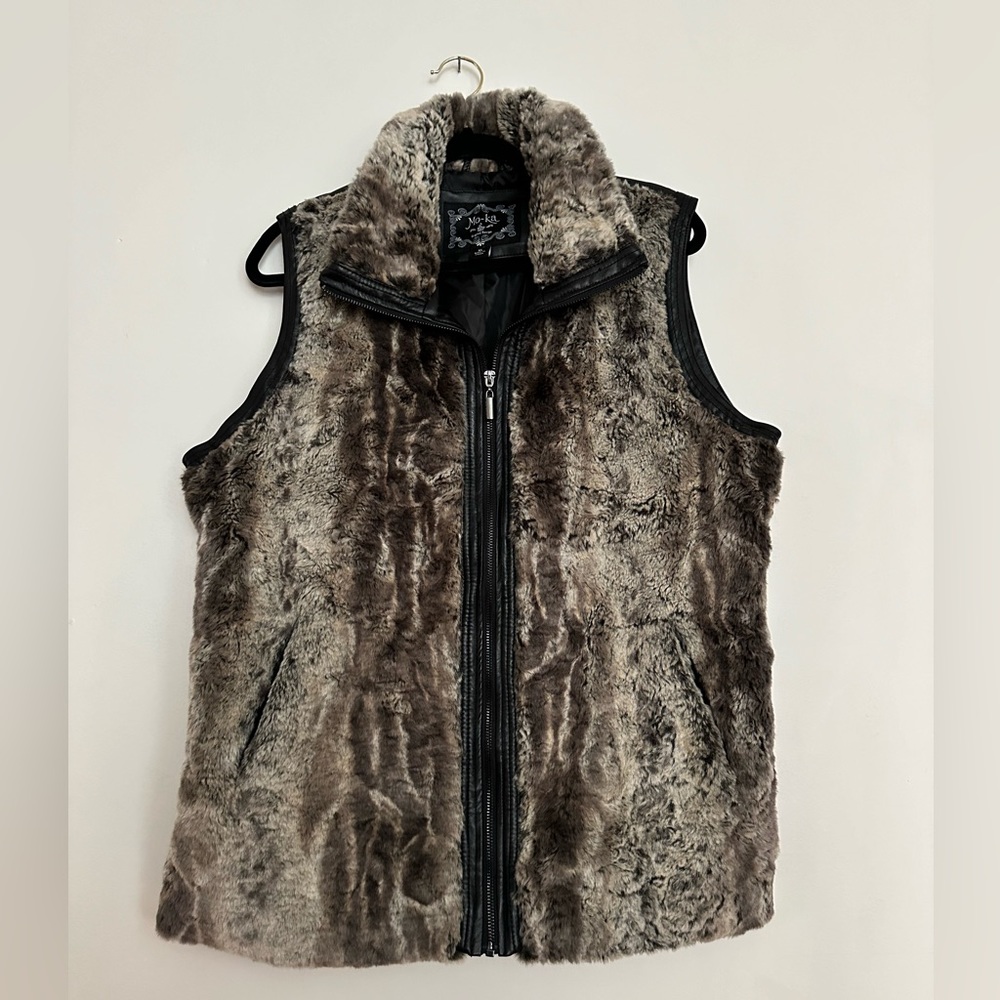 Mo-Ka by Santa Fe Apparel Vest Women’s Brown Faux Fur and Black Faux Leather